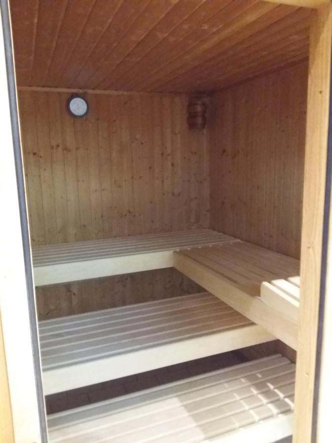 Schwarzwald Geht Immer Fewo 60 Qm Mit Grossem Suedbalkon, Wlan Und Magenta Tv Schönwalde Exteriör bild
